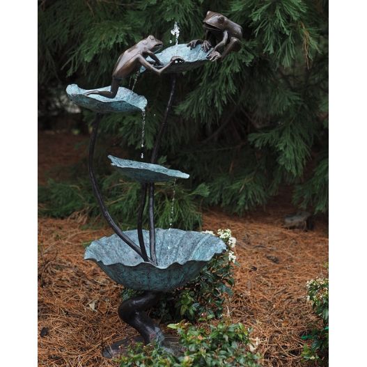 Statue Bronze fontaine à grenouilles
