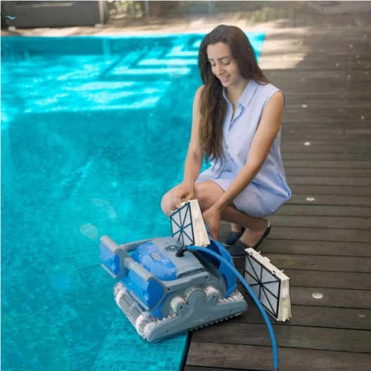 Robot de piscine DOLPHIN M400 sans chariot