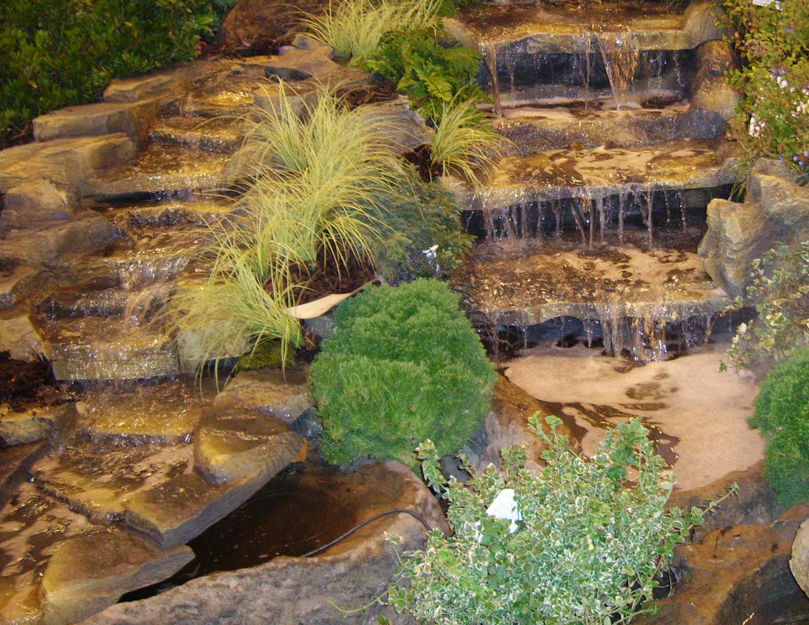 Cascade de Jardin Chute d'eau et Larmier pour Bassin Extérieur