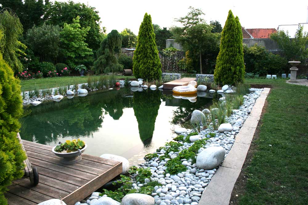 Bâche EPDM ou PVC pour bassin : le comparatif complet